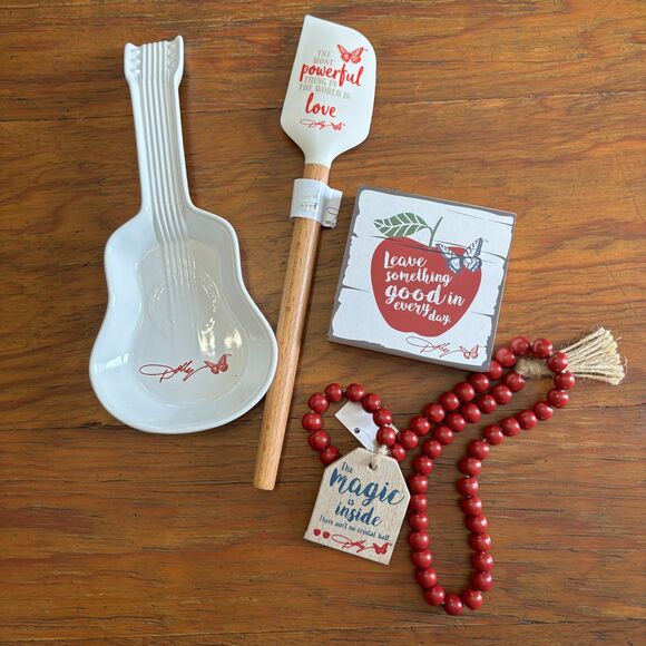 Dolly Parton Ultimate Set Red Apple Kitchen Tools Cooking Dining SOLD OUT DR2 - Picture 2 of 5